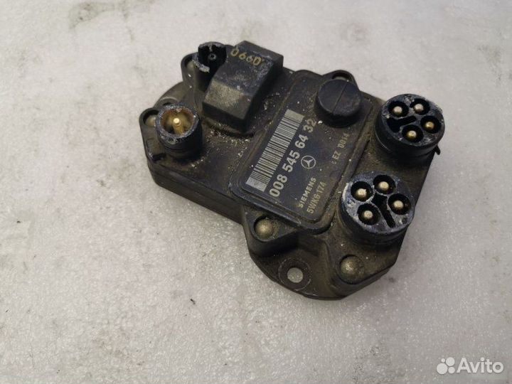 Коммутатор Mercedes-Benz E W124