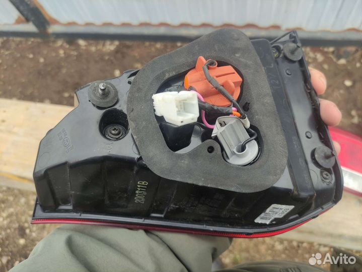 Комплект Задних фонарей kia rio 4