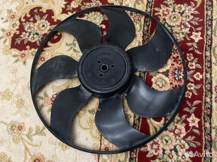 Дифузор вентилятора w204