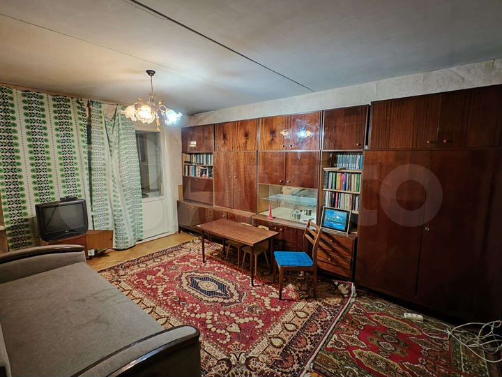 2-к. квартира, 53 м², 5/5 эт.