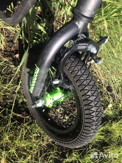 Самокат внедорожный трюковый