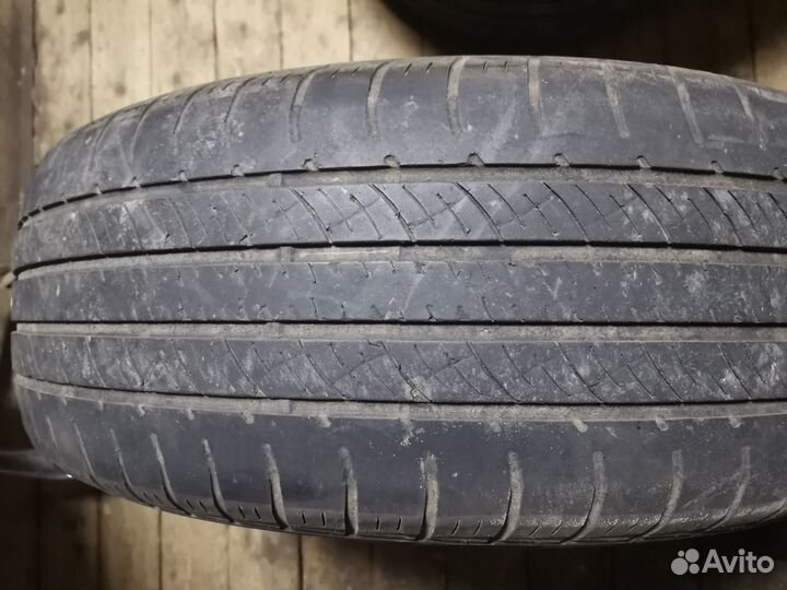 Acustica Challenger 245/65 R17