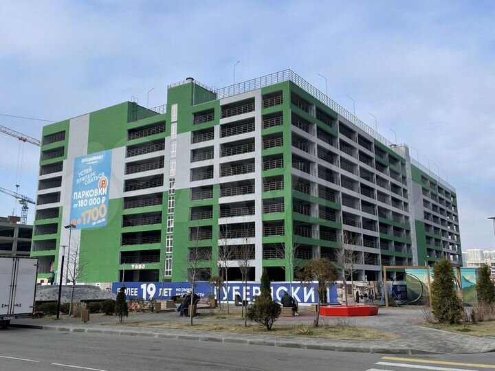 Машиноместо, 16 м²