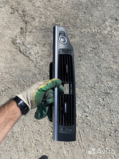 Воздуховод центральной консоли Бмв x3 f25