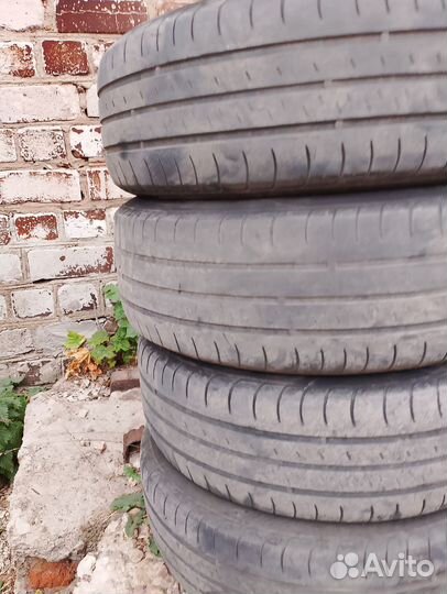 Kumho 722 185/65 R15