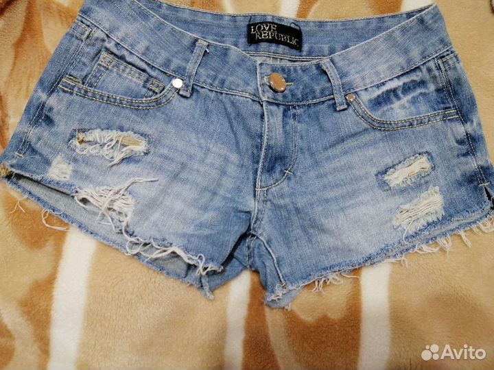 Женские джинсовые шорты
