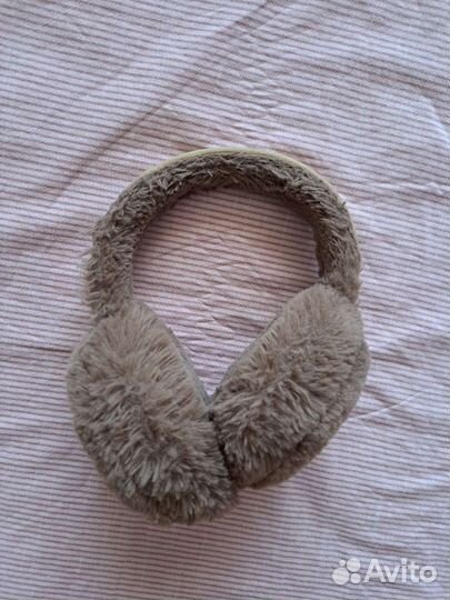 Меховые наушники