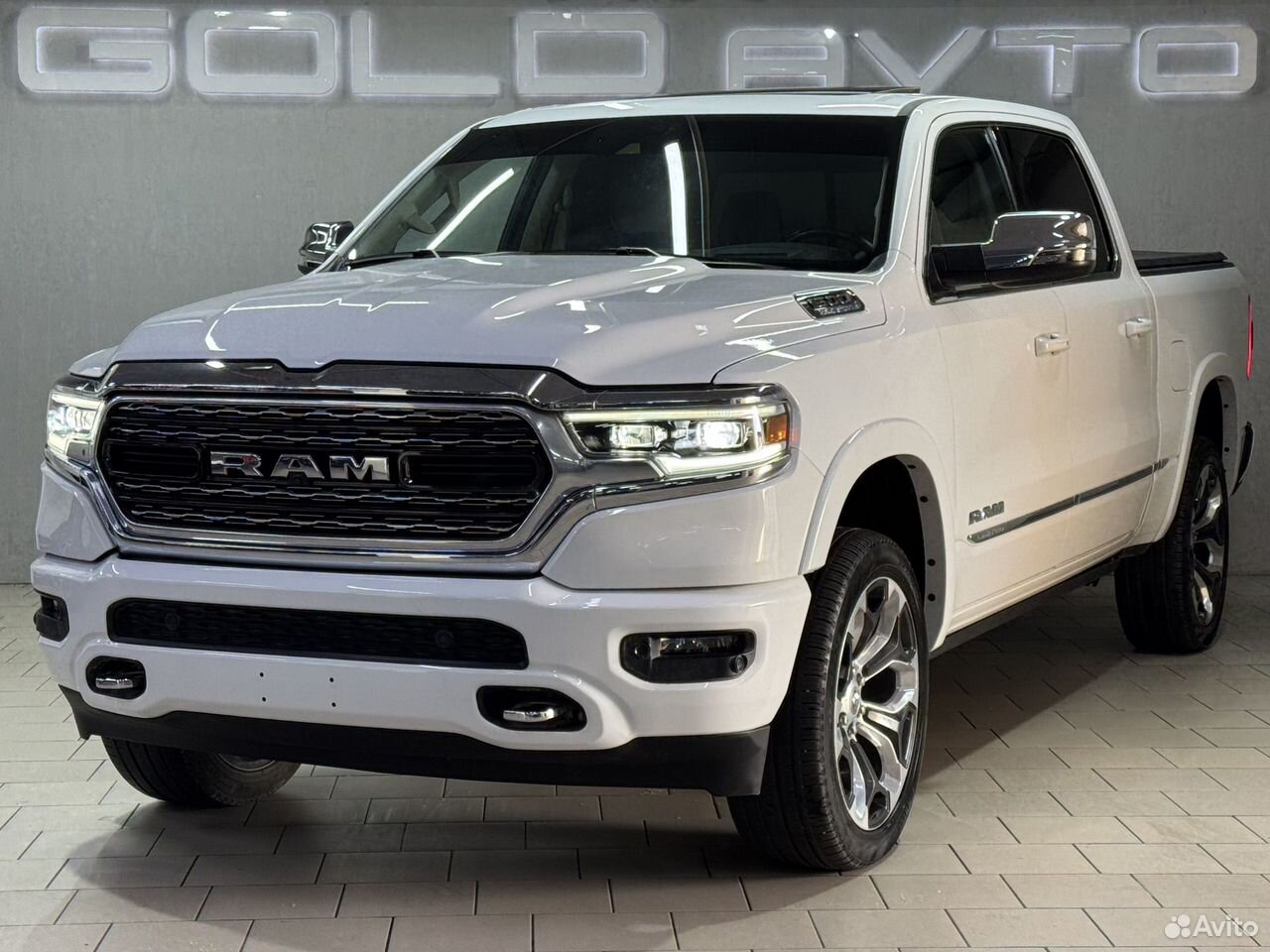 RAM 1500 5.7 AT, 2023, 33 238 км