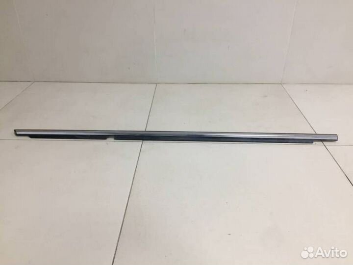 Уплотнитель стекла двери Toyota Camry V30 1990-199