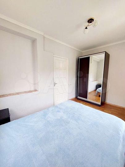 2-к. квартира, 65 м², 1/3 эт.