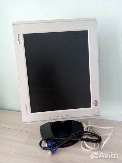 Монитор Samsung syncmaster 171s