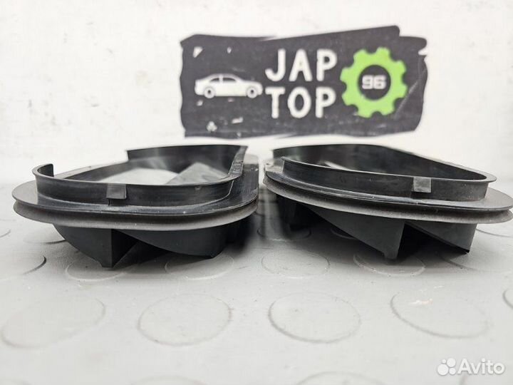 Решетка вентиляционная Audi A3 8V 1.4 czca 2014