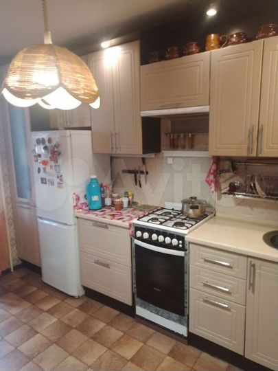 2-к. квартира, 60,8 м², 1/10 эт.