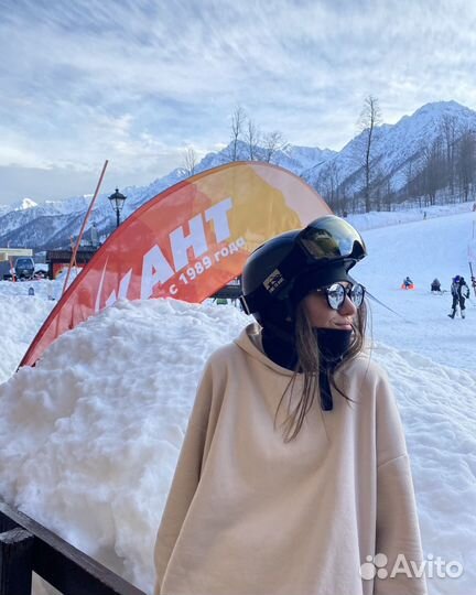 Шлем для сноуборда / горнолыжный