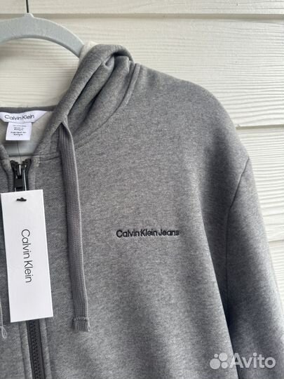 Calvin Klein Jeans новая мужская олимпийка