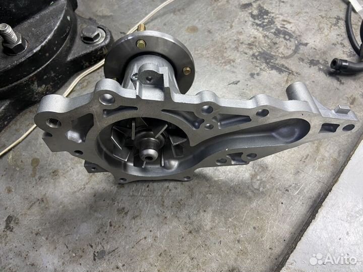 Помпа Toyota 1, 2JZ Aisin