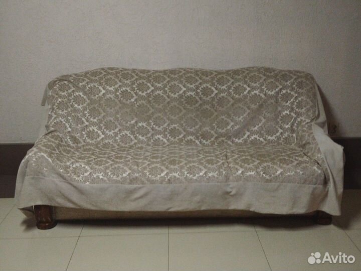 Диван в гостиную бу