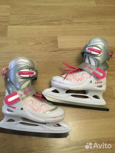 Коньки фигурные р.30-33