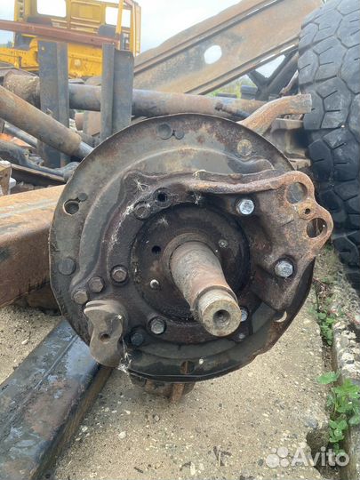 Балка передняя маз