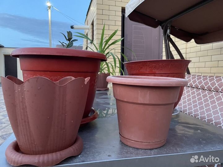Горшок для цветов бу