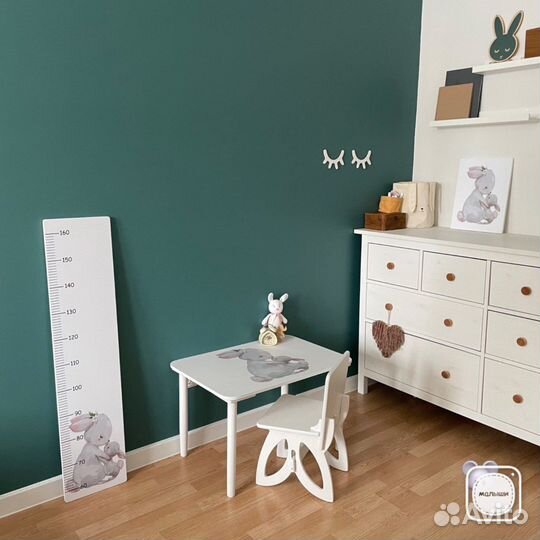 Детский стол и стульчик новый зайчик