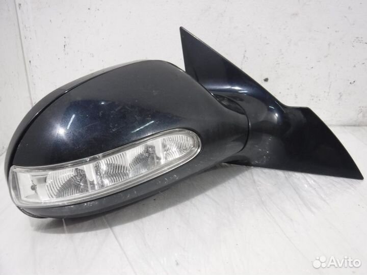 Зеркало правое Mercedes C209 CLK