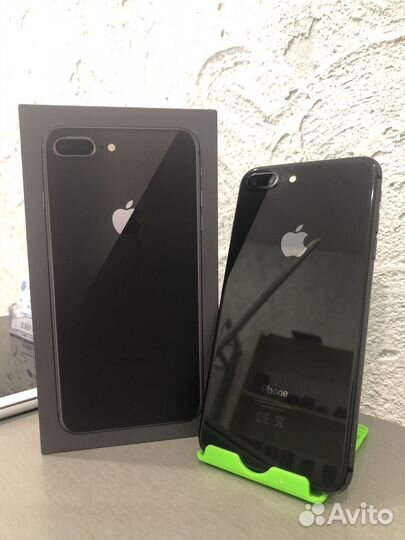 iPhone 8 Plus, 64 ГБ