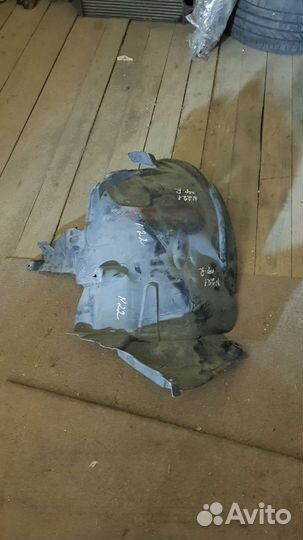 Локер передний правый бмв е70