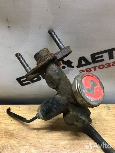 Главный цилиндр сцепления Ford Ranger