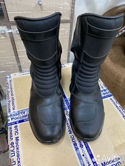 Мотоботы Forma