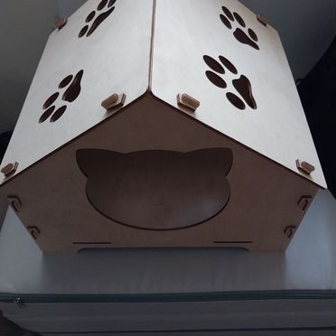Домик для котов