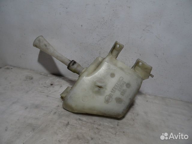 Бачок омывателя Ниссан Примера П12