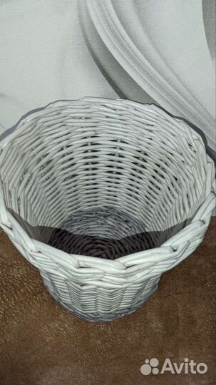 Кашпо из бумажной лозы