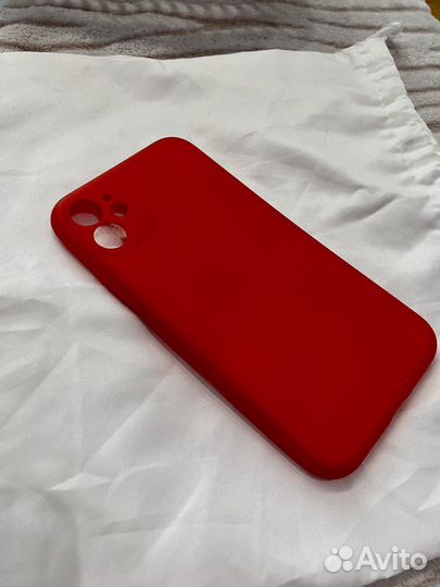 Чехол на iPhone 11