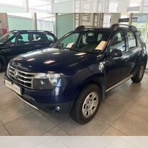 Renault Duster 2.0 MT, 2014, 136 000 км, с пробегом, цена 949 000 руб.