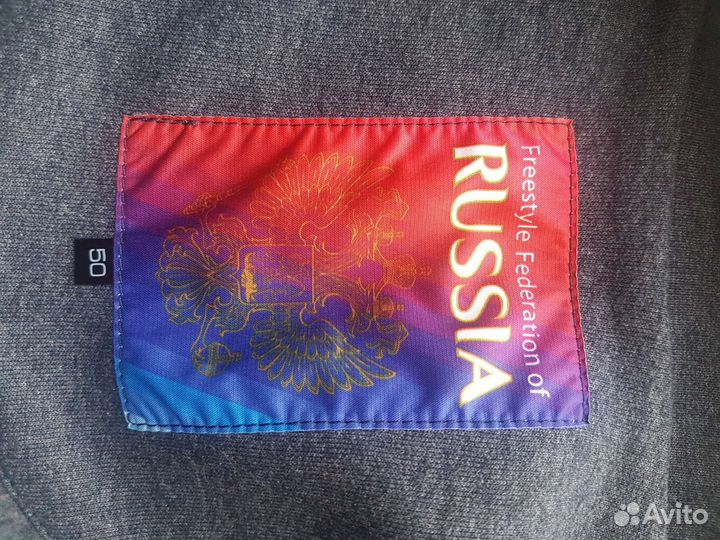 Спортивный костюм