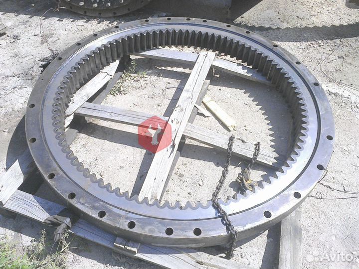 Поворотный круг Hyundai R330LC-9A