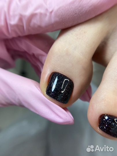 Педикюр с покрытием гель лак