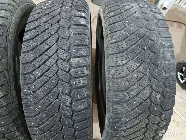 Gislaved Nord Frost 200 SUV 215/65 R16