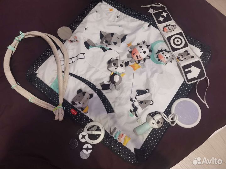 Коврик развивающий Тини Лав