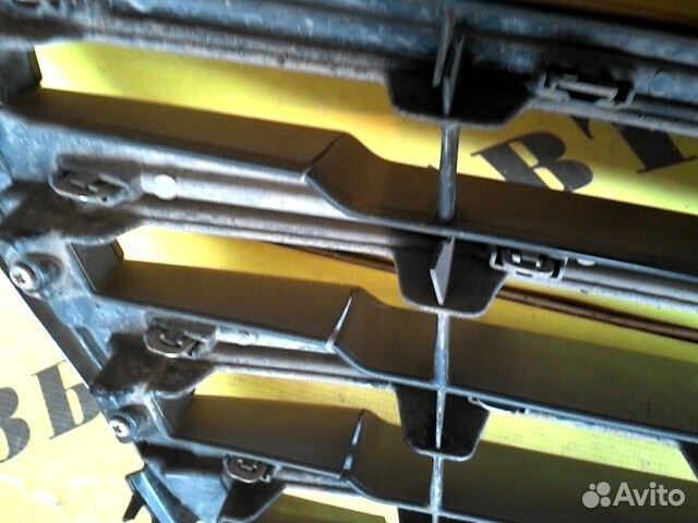 Решетка радиатора Toyota Land Cruiser 200