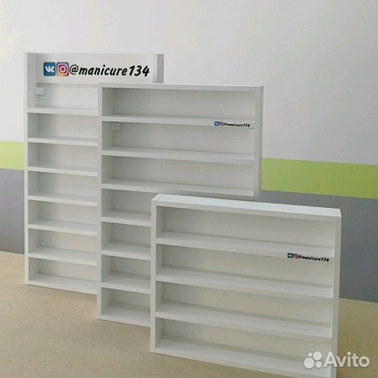Маникюрные полочки для лаков