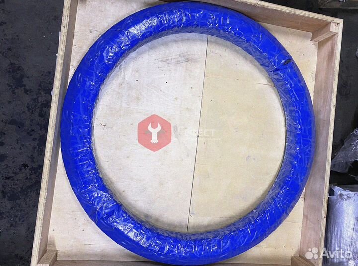 Поворотный круг Hitachi ZX200LCN-3