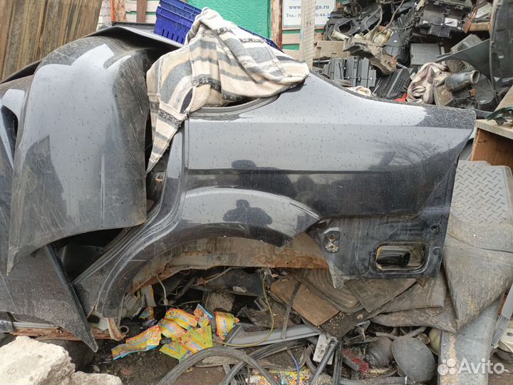 Задняя часть авто Форд фокус 2