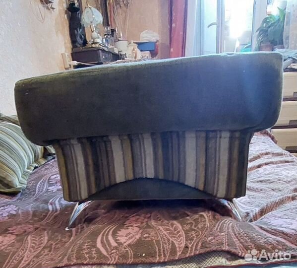 Кресло-кровать с пуфиком
