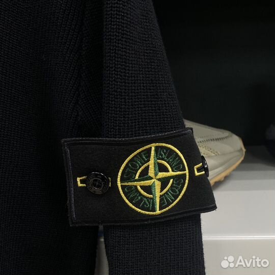 Свитшот stone island