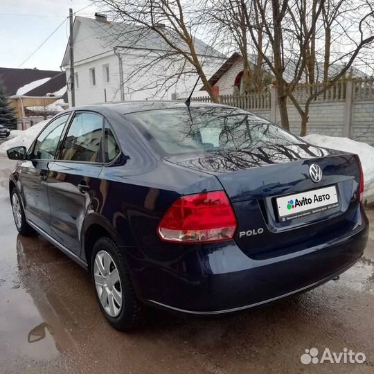 Volkswagen Polo 1.6 AT, 2014, 67 700 км