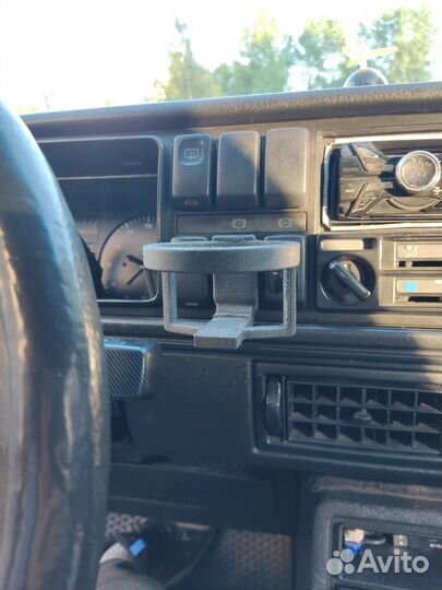 Подстаканник в Golf 2 / Гольф 2