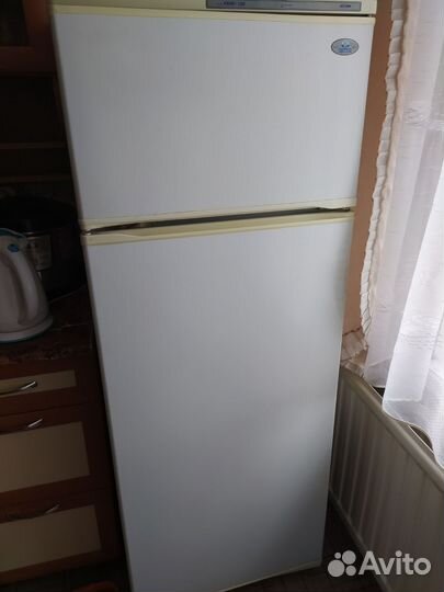 Холодильник на запчасти