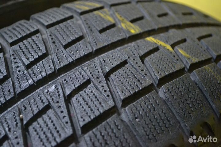 Bridgestone Blizzak Revo2 205/60 R16